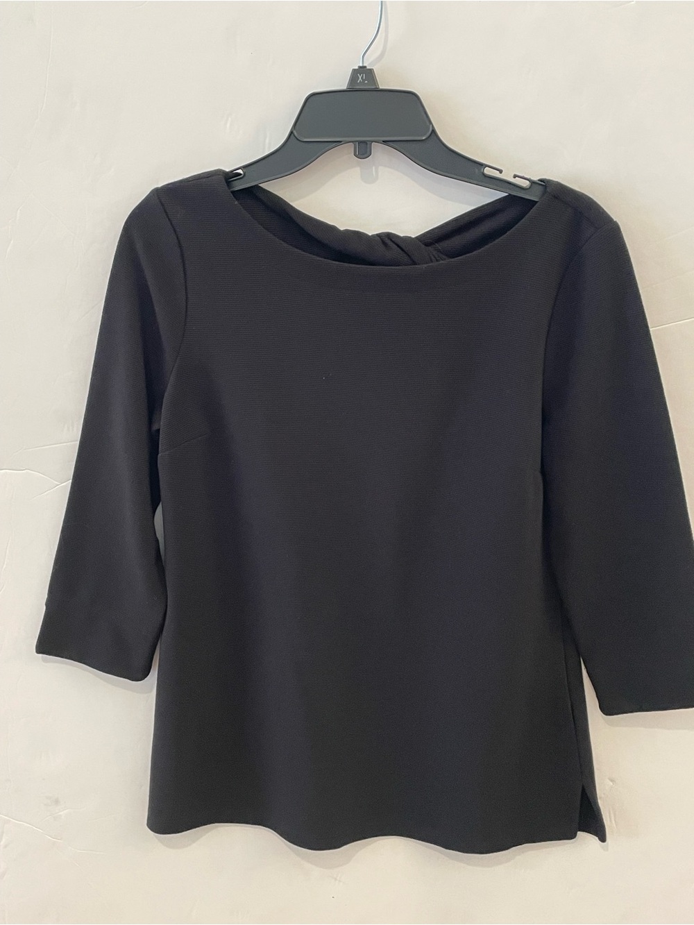 Talbots Petite MP Black 3/4 Sleeve Twist Back Cutout Top